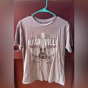 Nashville Graphic T-Shirt